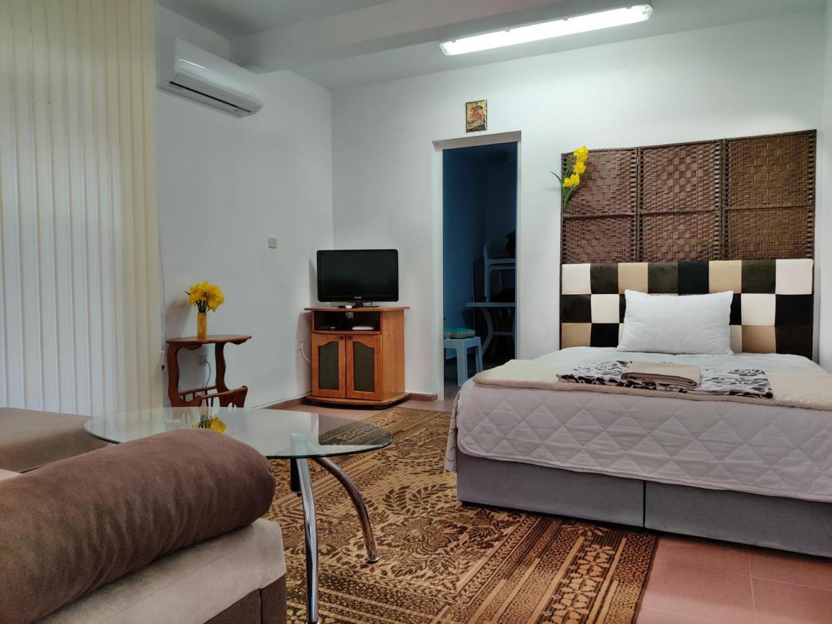 Balkan Rooms & Studios In Downtown София Экстерьер фото